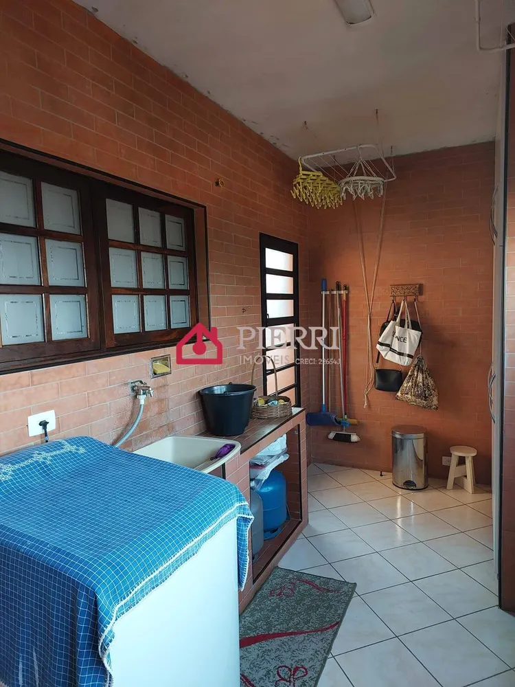 Sobrado, 3 quartos, 220 m² - Foto 2