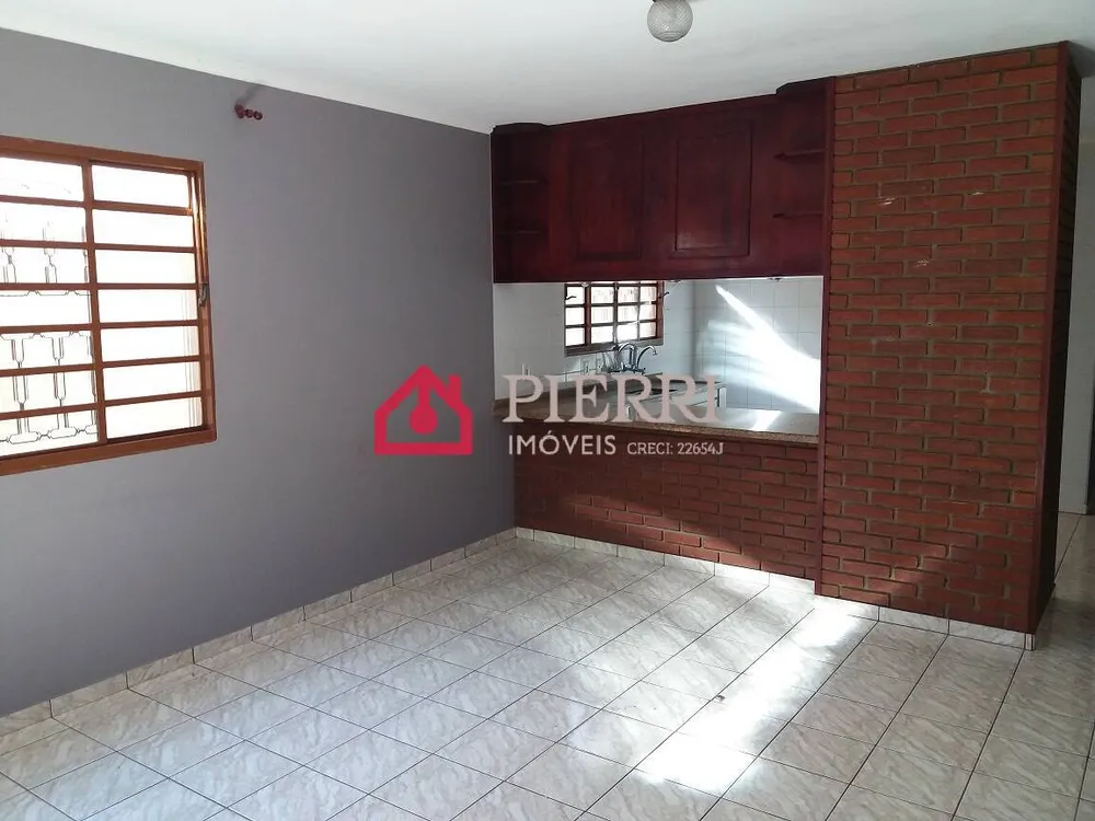 Casa, 2 quartos, 209 m² - Foto 2
