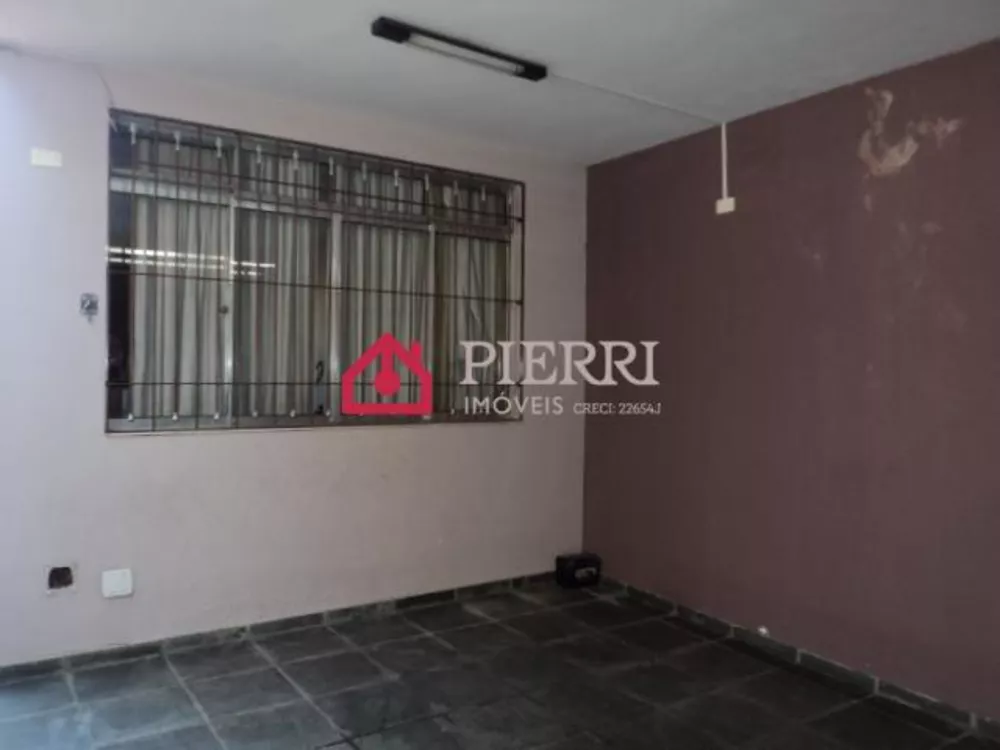 Sobrado à venda com 3 quartos, 200m² - Foto 3