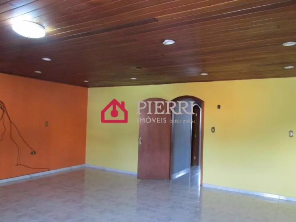 Sobrado à venda com 5 quartos, 135m² - Foto 3