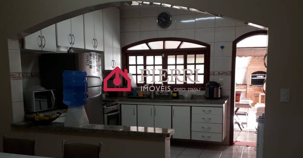 Casa à venda com 3 quartos, 131m² - Foto 7