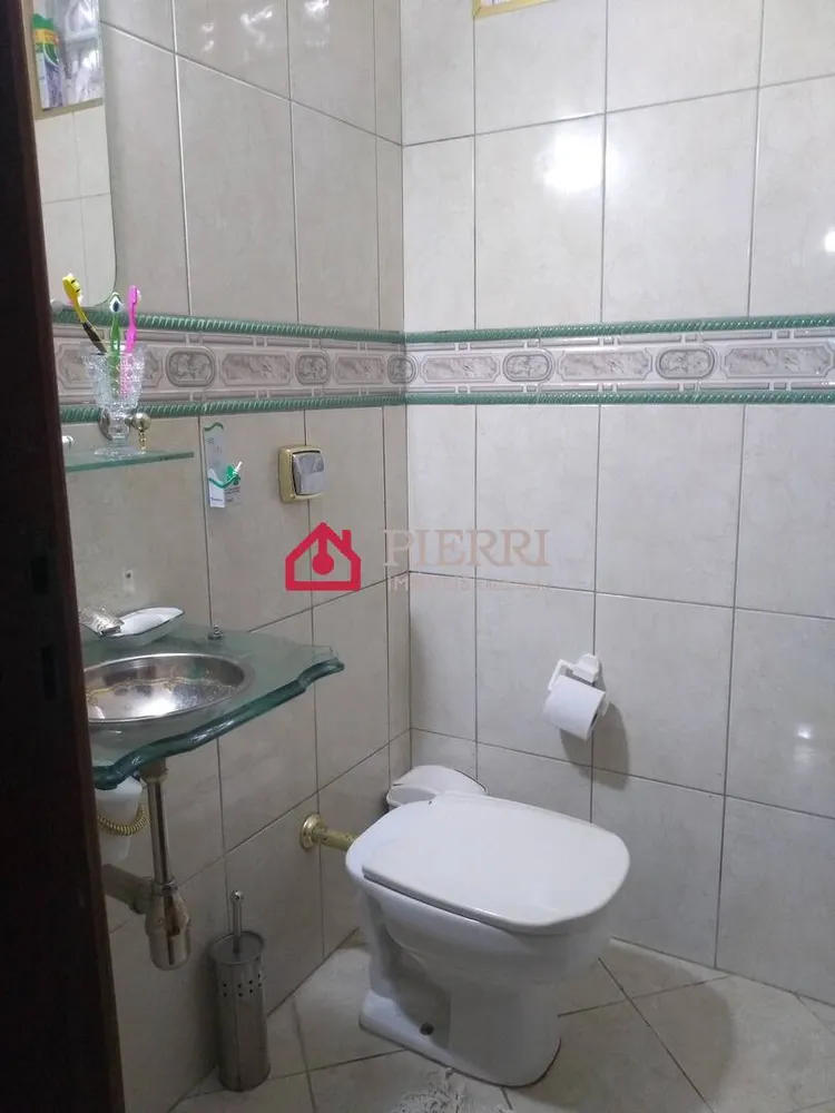 Sobrado, 3 quartos, 200 m² - Foto 1