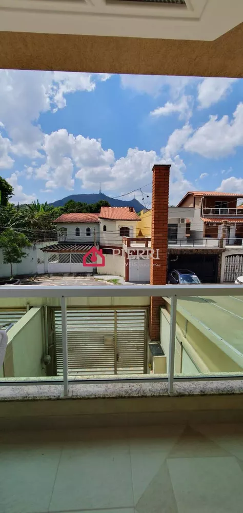 Sobrado à venda com 3 quartos, 120m² - Foto 3