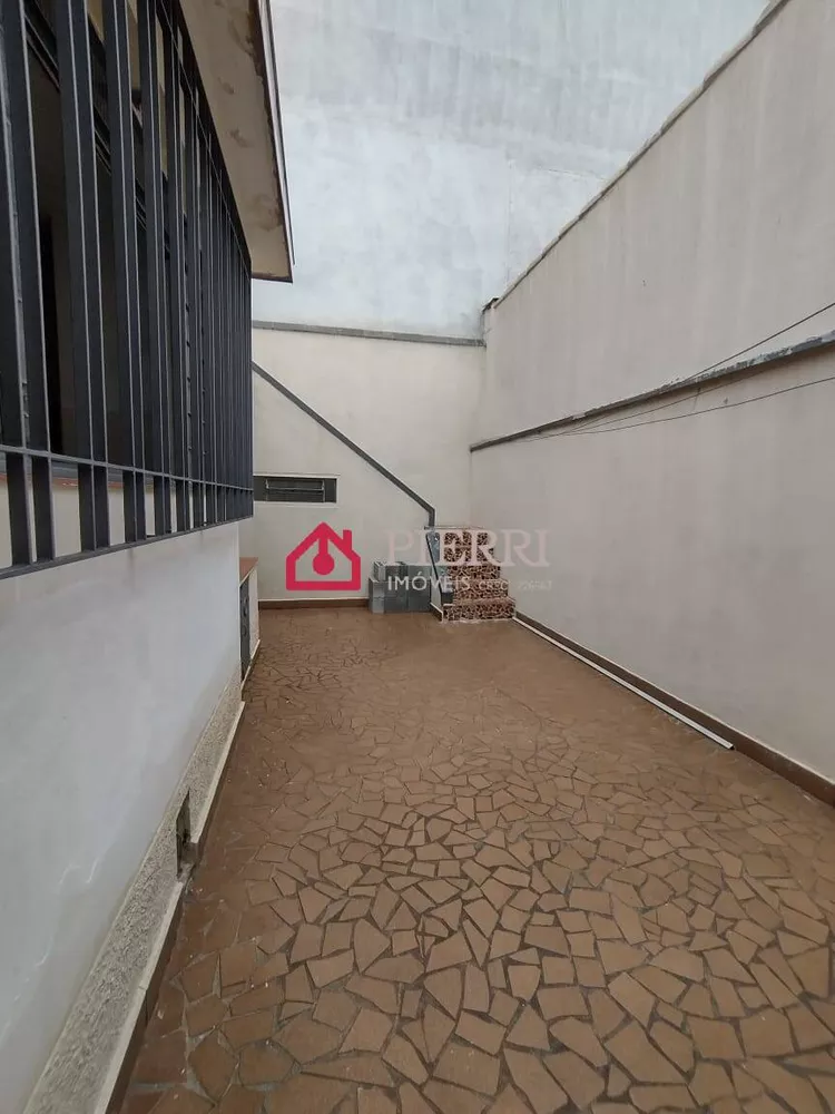 Casa à venda com 2 quartos, 260m² - Foto 4