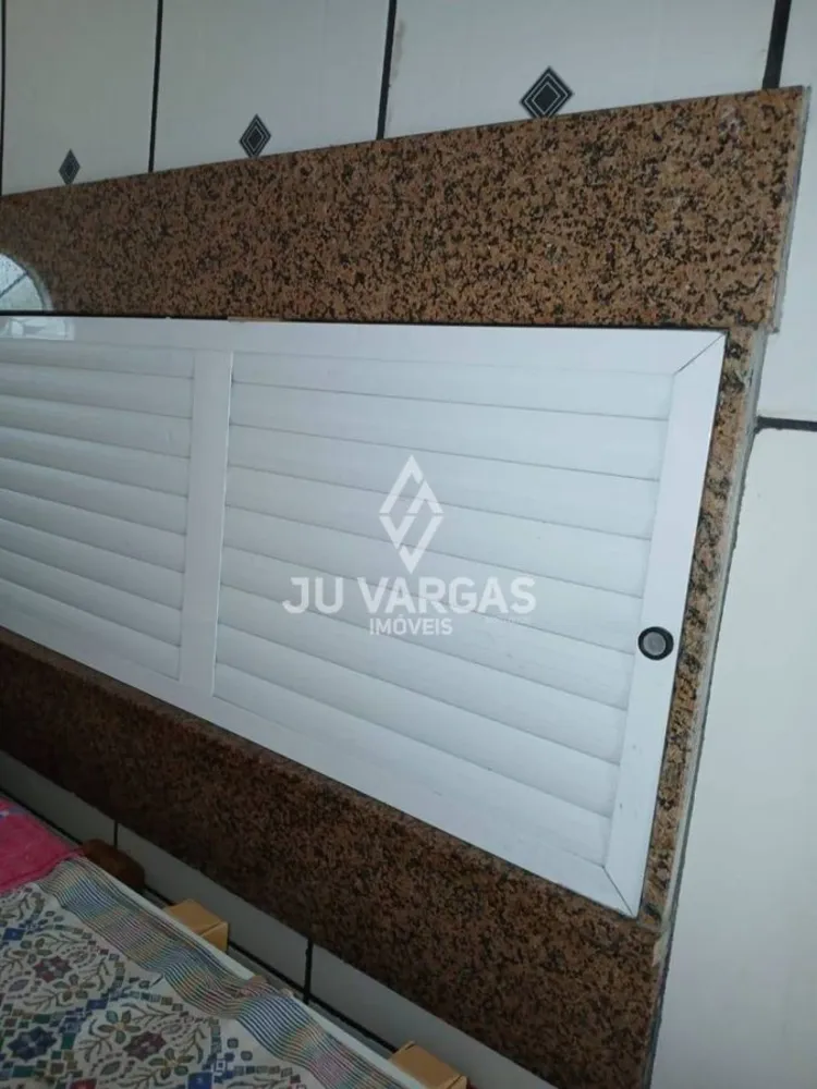 Sítio, 2 quartos, 240 m² - Foto 5