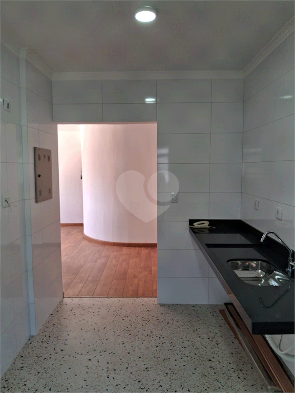 Apartamento à venda com 2 quartos, 56m² - Foto 6