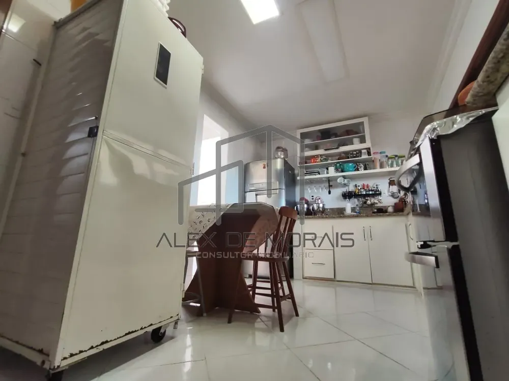 Casa, 3 quartos, 220 m² - Foto 4