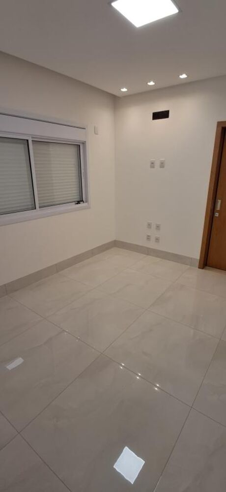 Casa de Condomínio à venda com 4 quartos, 260m² - Foto 10