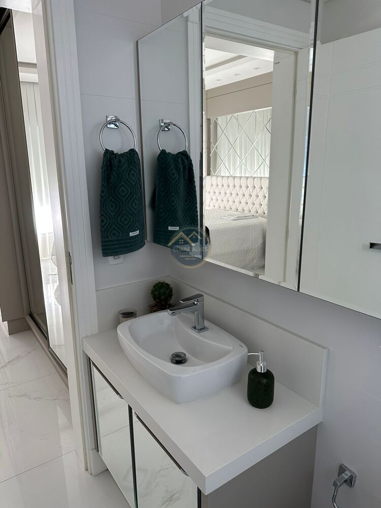 Apartamento à venda com 3 quartos, 106m² - Foto 3