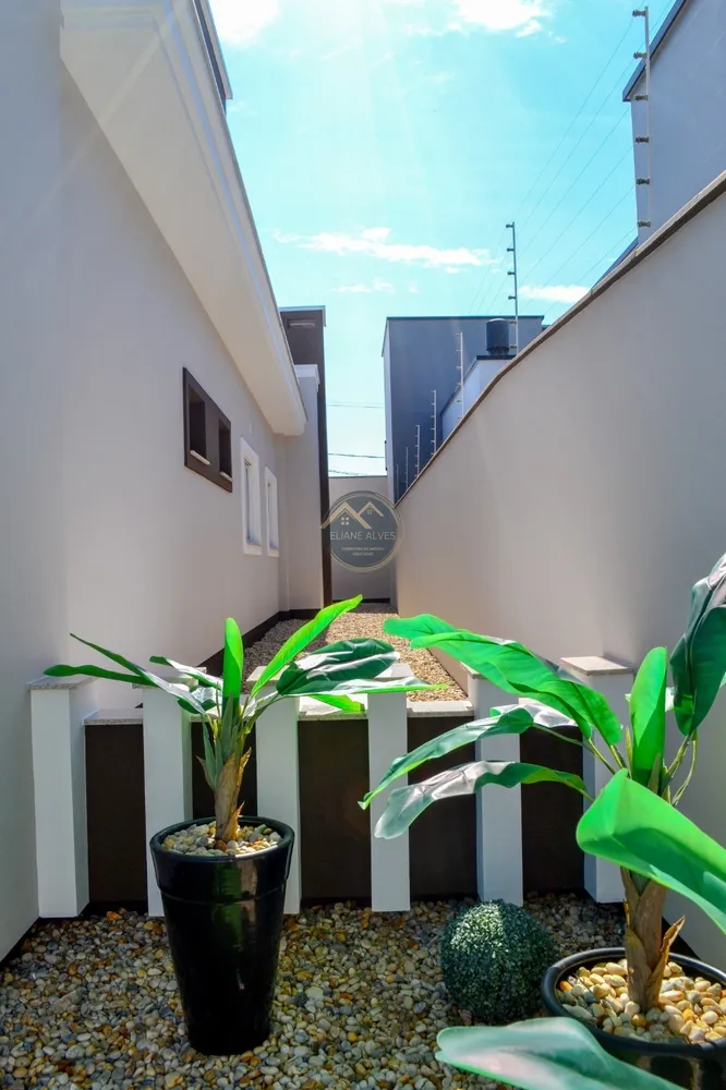 Casa, 3 quartos, 141 m² - Foto 4