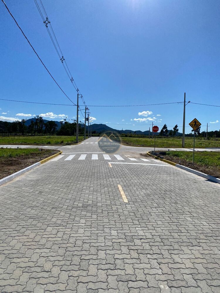 Terreno, 301 m² - Foto 2