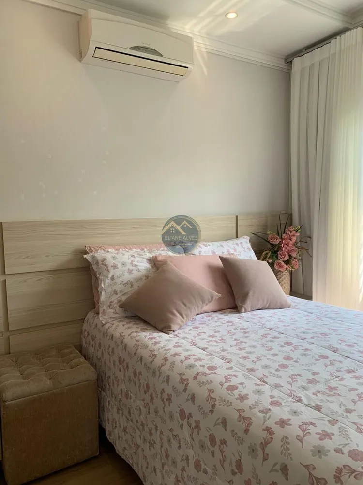 Casa, 3 quartos, 156 m² - Foto 1