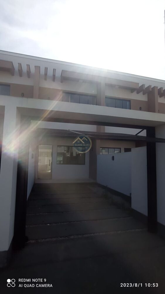 Sobrado à venda com 2 quartos, 67m² - Foto 2