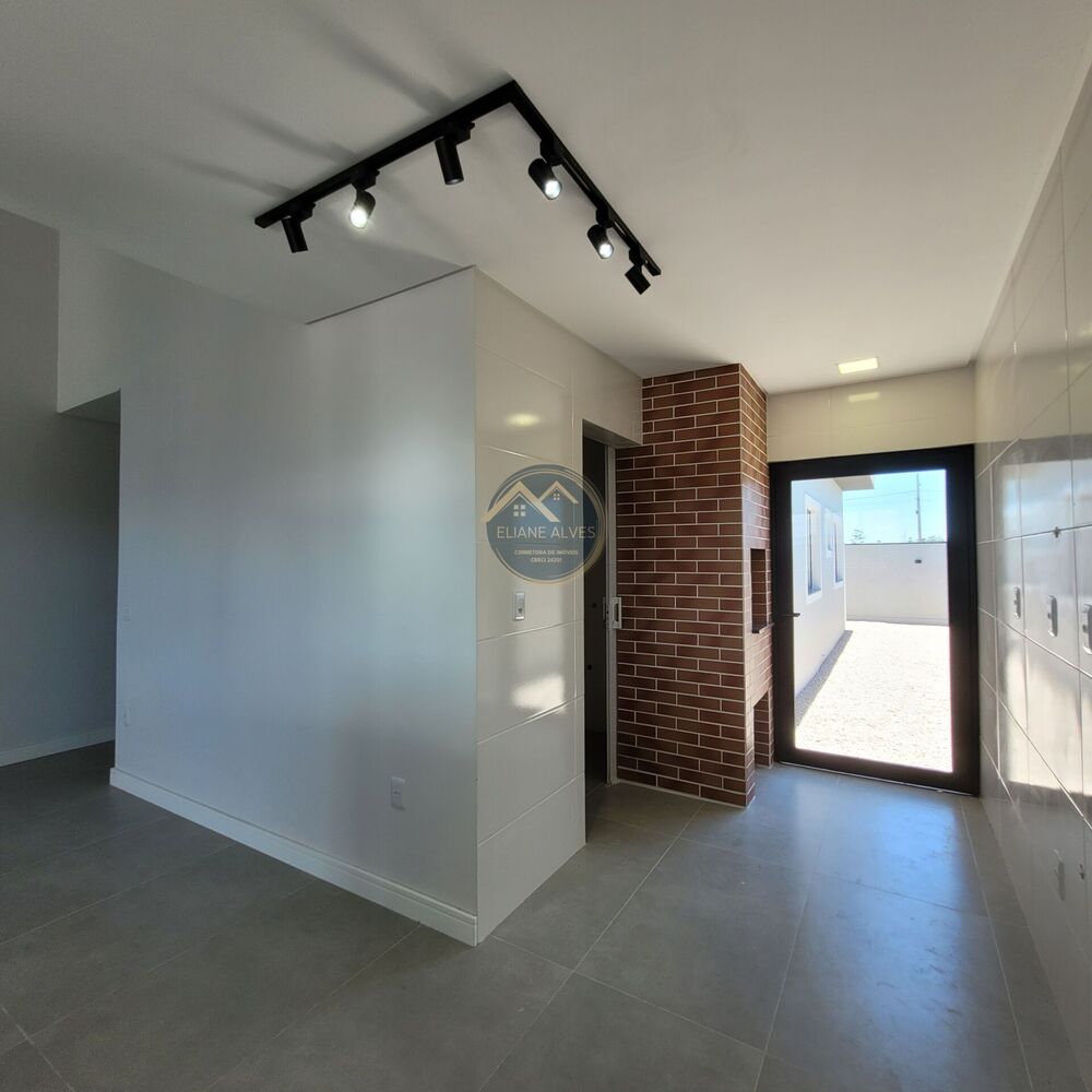 Casa à venda com 3 quartos, 100m² - Foto 8