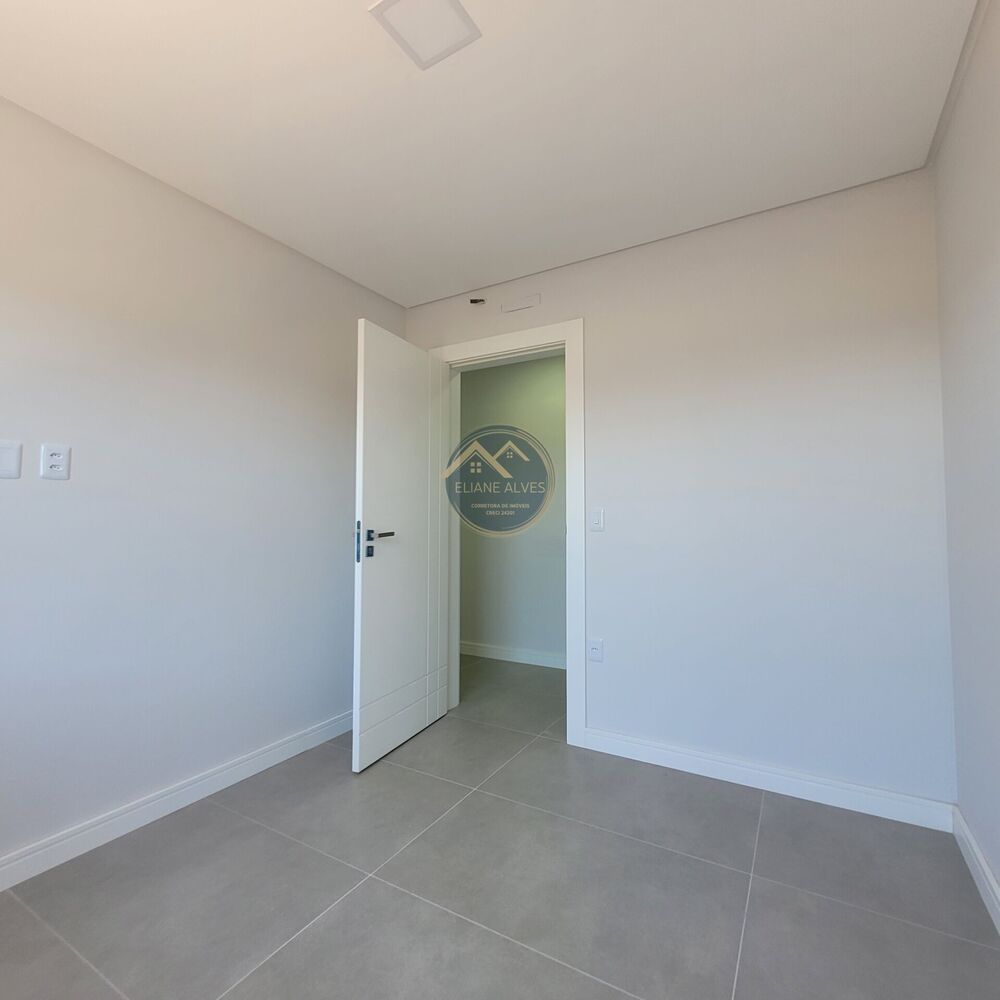 Casa à venda com 3 quartos, 100m² - Foto 12
