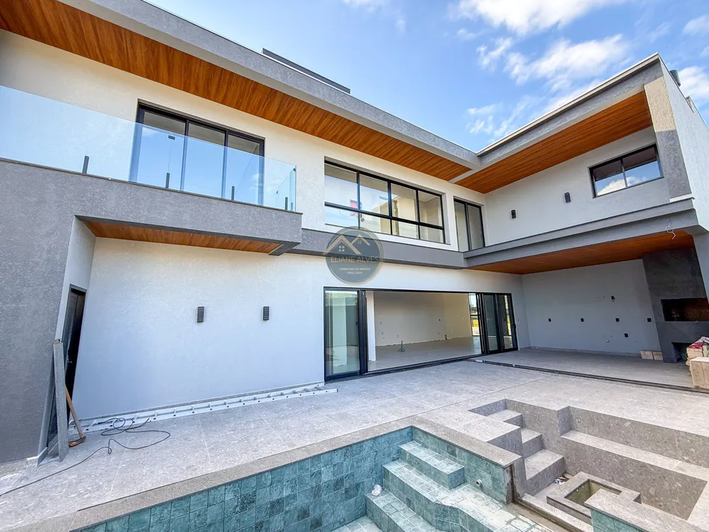 Casa, 4 quartos, 440 m² - Foto 1