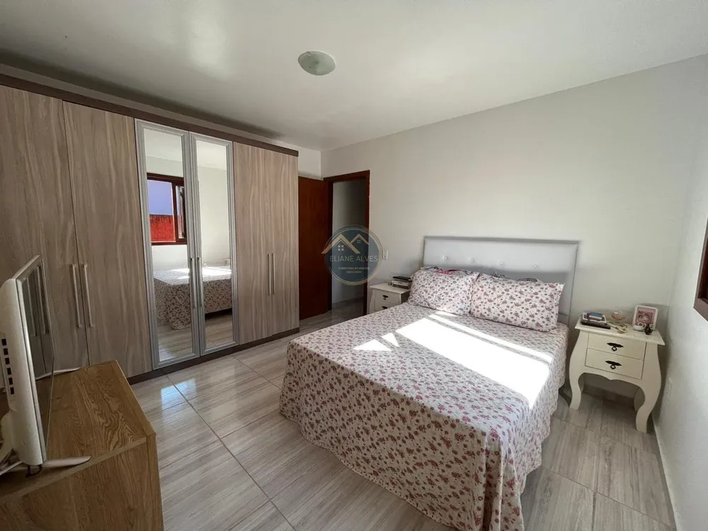 Casa, 4 quartos, 210 m² - Foto 11