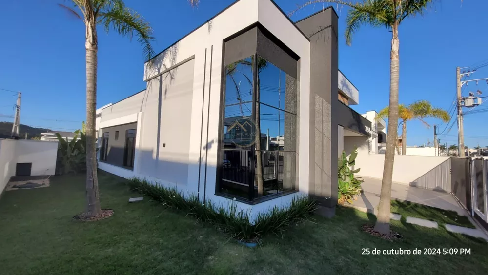 Casa, 3 quartos, 130 m² - Foto 3