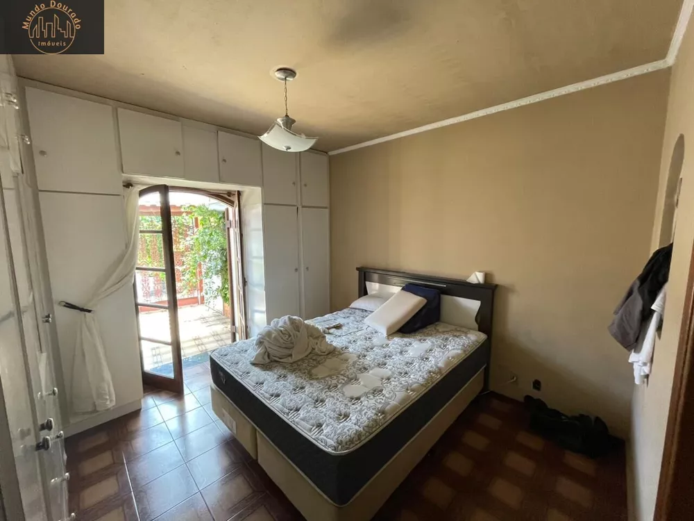 Casa, 3 quartos, 257 m² - Foto 1