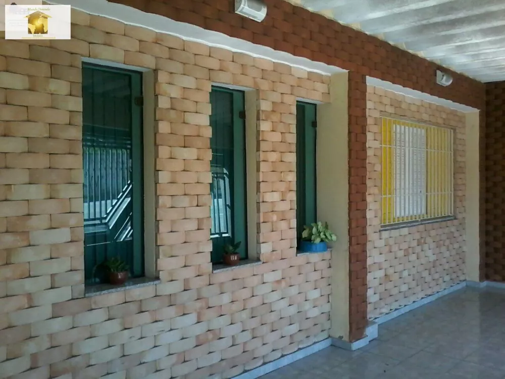 Casa, 4 quartos, 236 m² - Foto 2