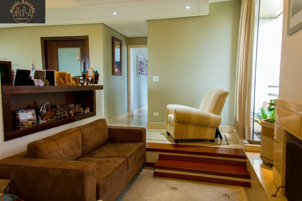 Apartamento, 3 quartos, 248 m² - Foto 2