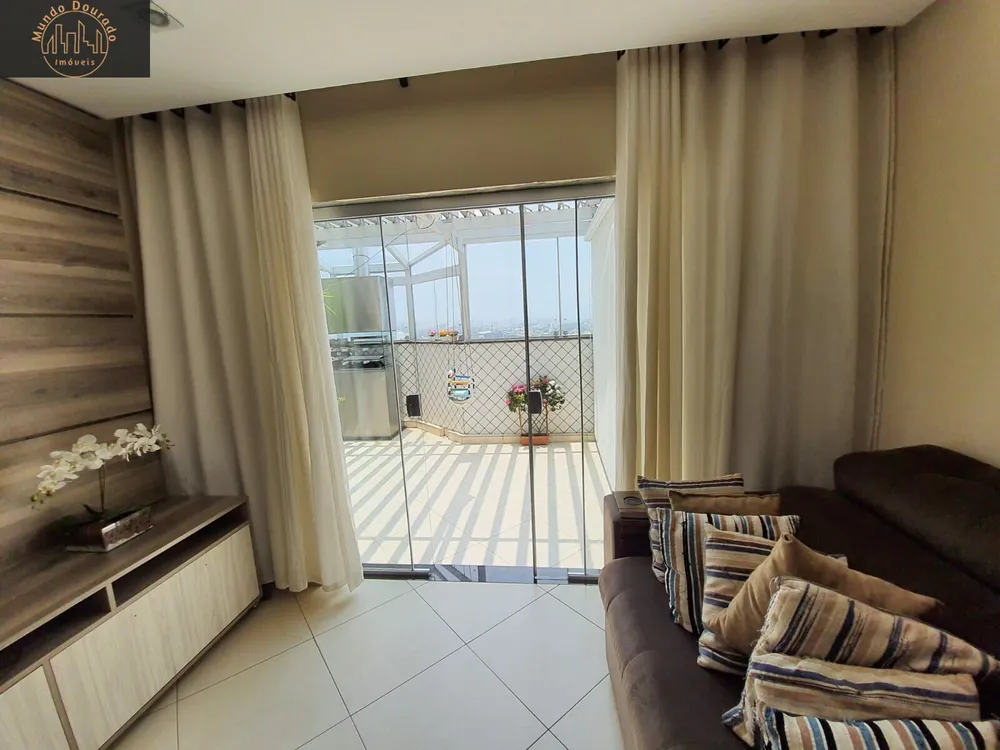 Apartamento, 3 quartos, 130 m² - Foto 2