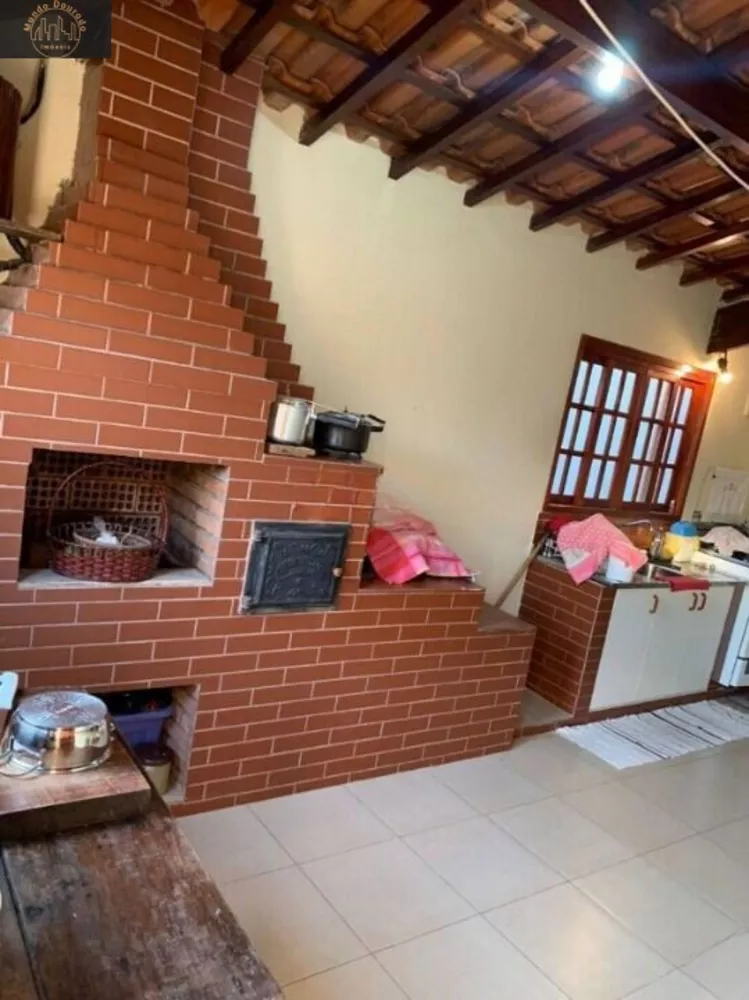 Sobrado, 3 quartos, 207 m² - Foto 1