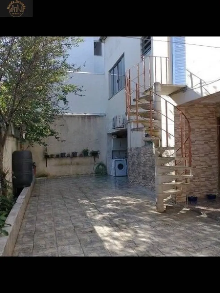 Casa, 6 quartos, 184 m² - Foto 9