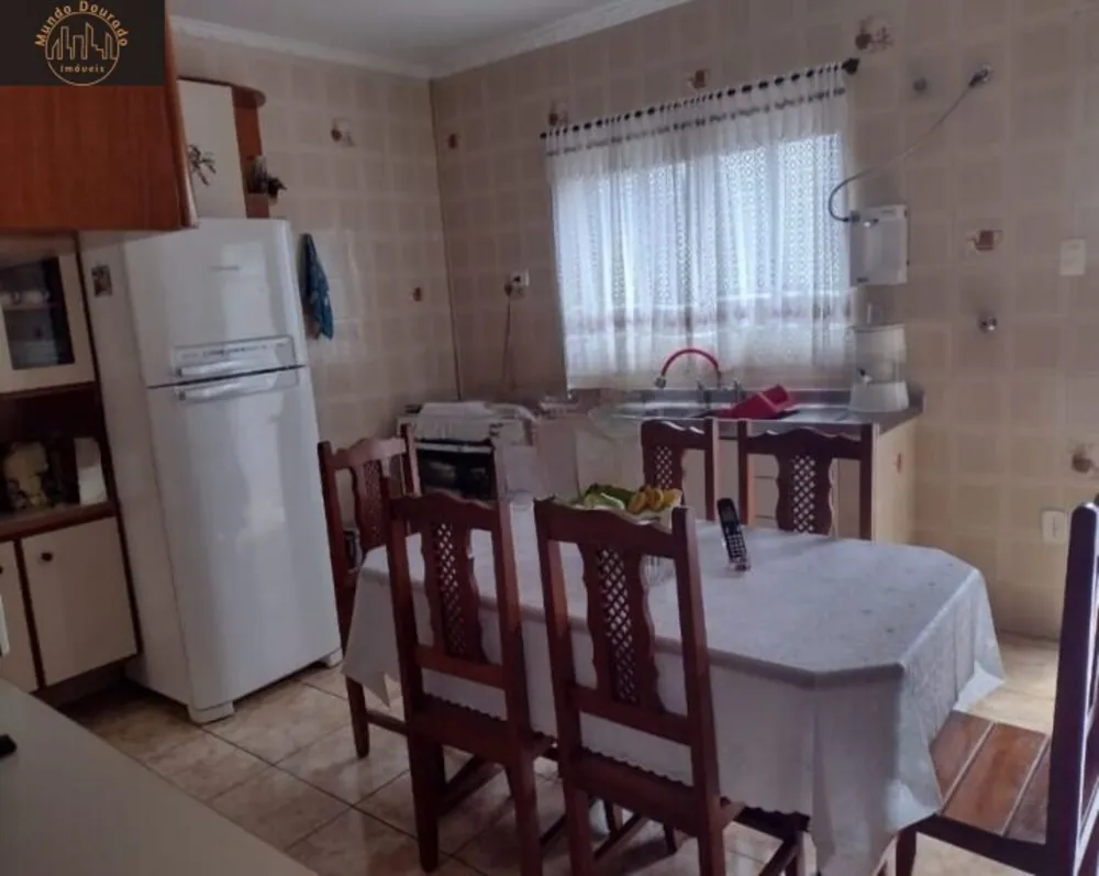 Sobrado, 2 quartos, 199 m² - Foto 4