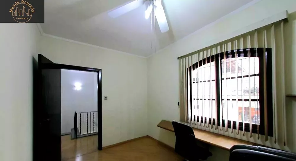 Sobrado, 4 quartos, 238 m² - Foto 1