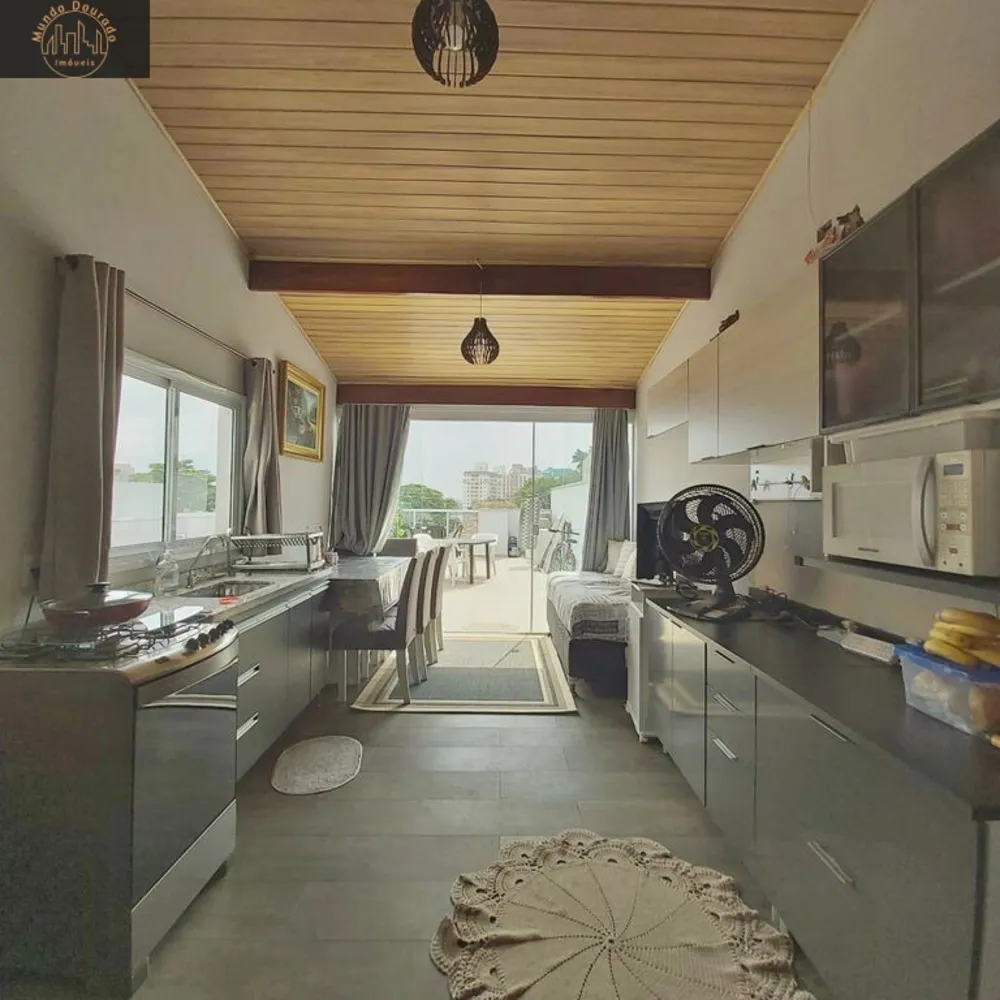 Cobertura, 3 quartos, 140 m² - Foto 3