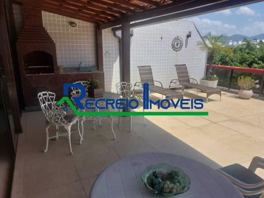 Cobertura, 3 quartos, 214 m² - Foto 3