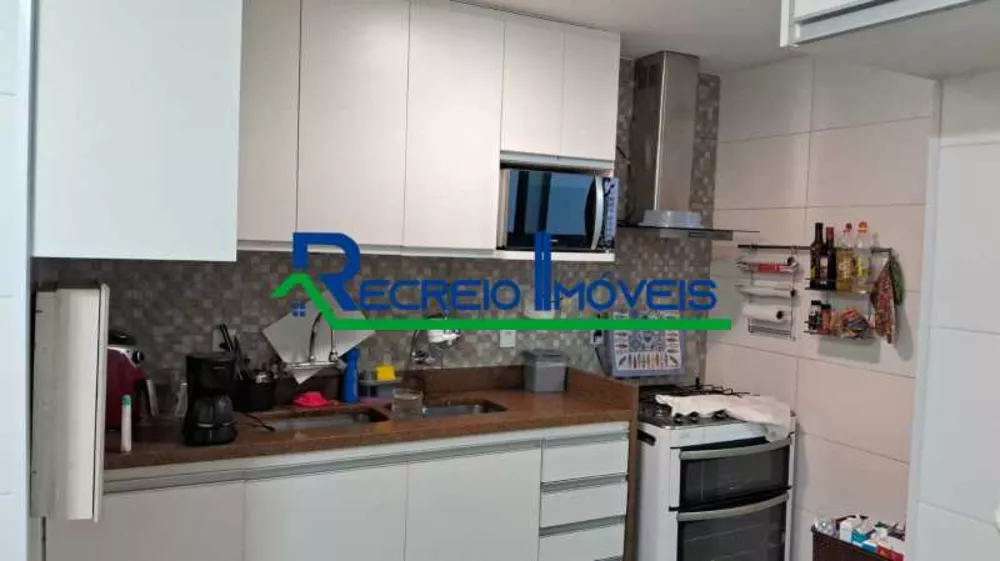 Apartamento à venda com 4 quartos, 198m² - Foto 4