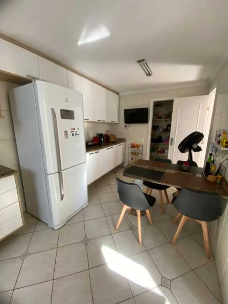 Apartamento, 4 quartos, 300 m² - Foto 21