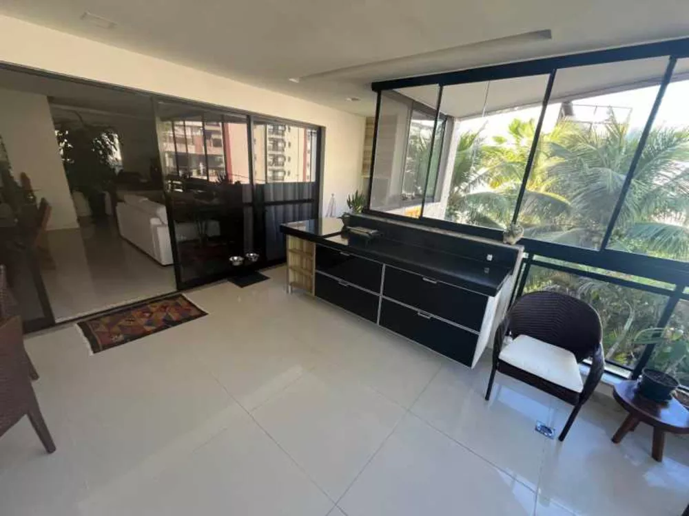 Apartamento, 3 quartos, 168 m² - Foto 1