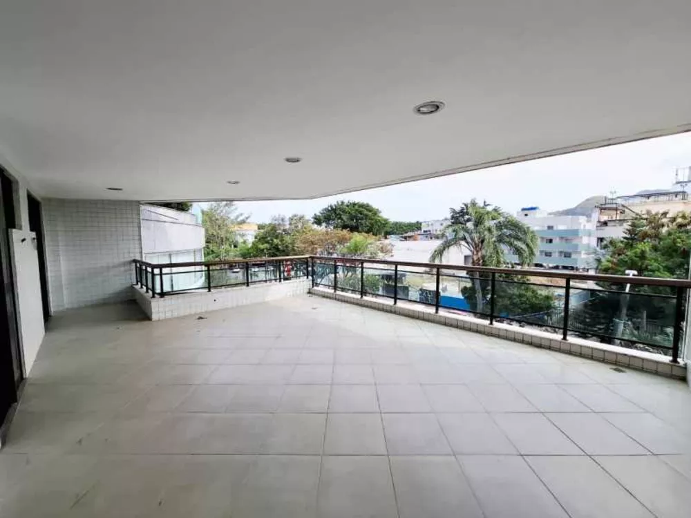 Apartamento, 3 quartos, 136 m² - Foto 2