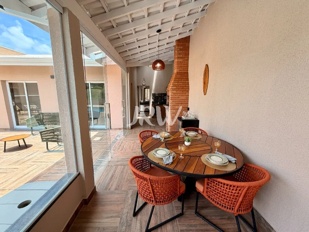 Chácara, 3 quartos, 1000 m² - Foto 1