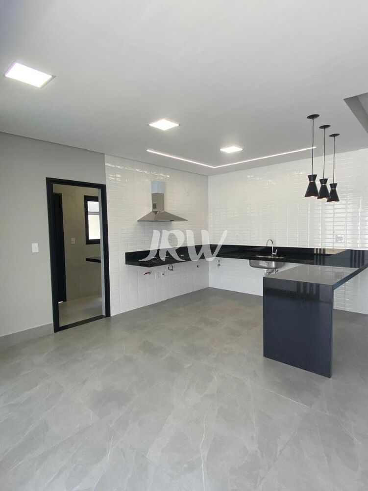 Casa de Condomínio à venda com 3 quartos, 300m² - Foto 8
