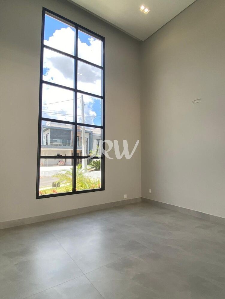 Casa de Condomínio à venda com 3 quartos, 300m² - Foto 5