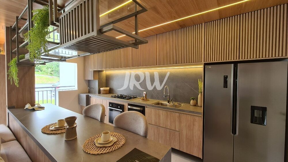 Apartamento à venda com 3 quartos, 114m² - Foto 2