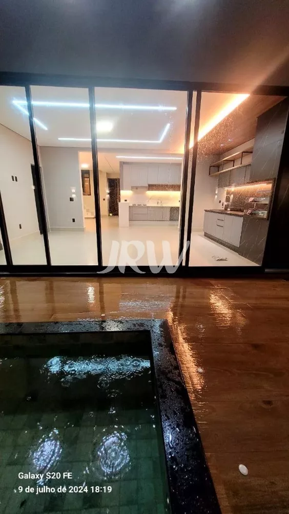 Casa de Condomínio à venda com 3 quartos, 208m² - Foto 16