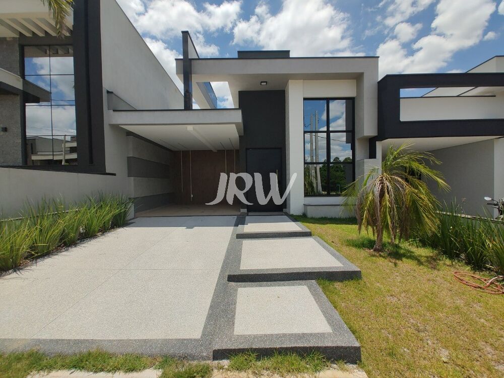 Casa de Condomínio à venda com 3 quartos, 210m² - Foto 2