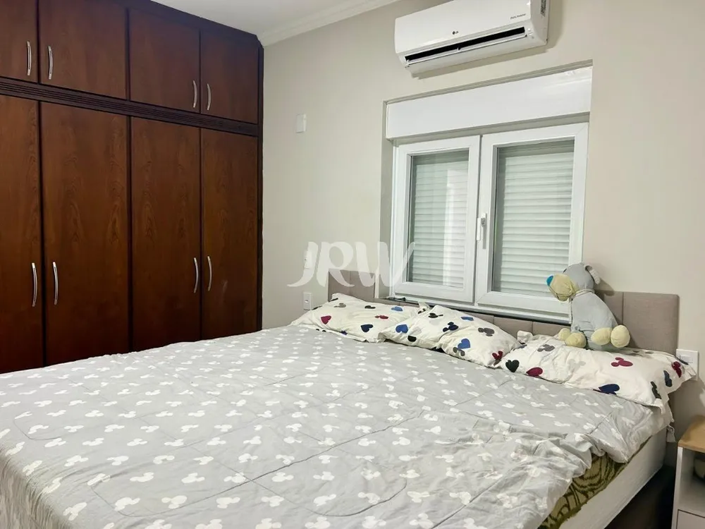 Casa, 3 quartos, 250 m² - Foto 4