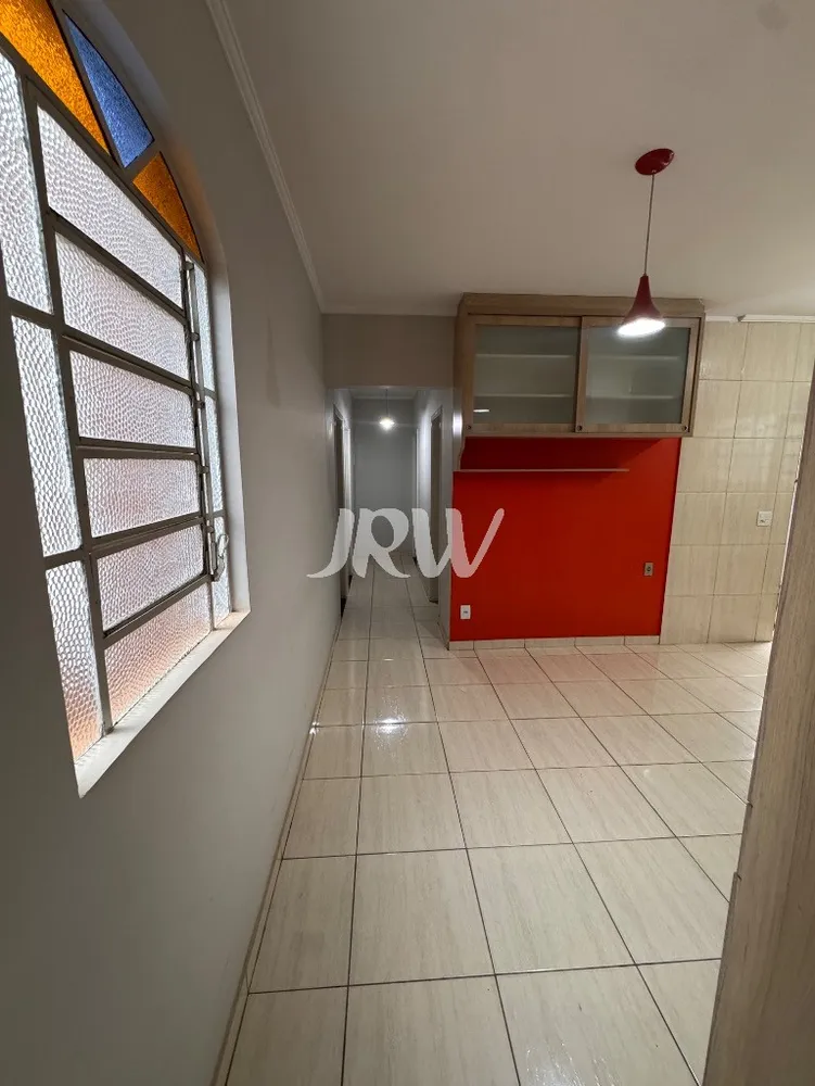 Casa, 4 quartos, 250 m² - Foto 4