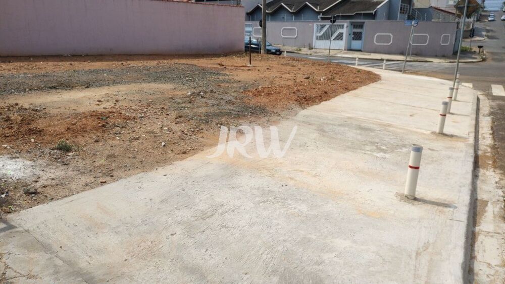 Terreno, 243 m² - Foto 1