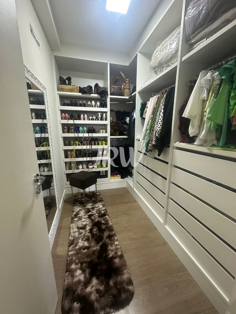 Apartamento à venda com 2 quartos, 69m² - Foto 4