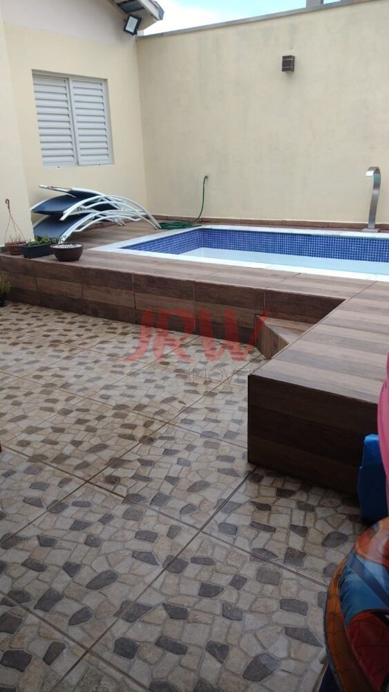 Casa, 3 quartos, 90 m² - Foto 1