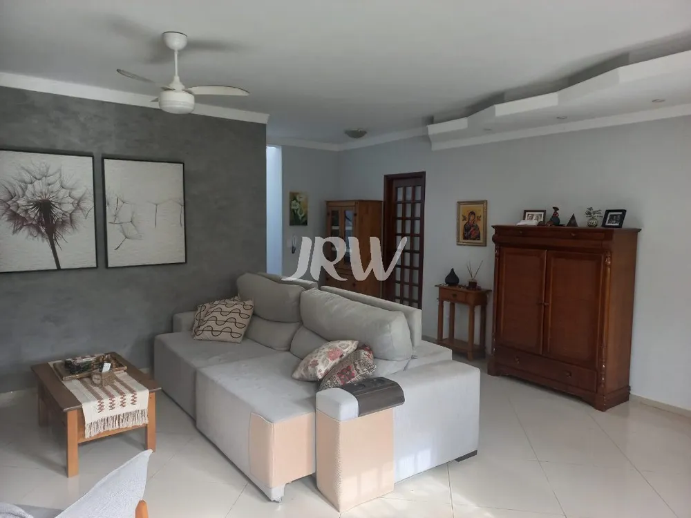 Casa, 3 quartos, 261 m² - Foto 2
