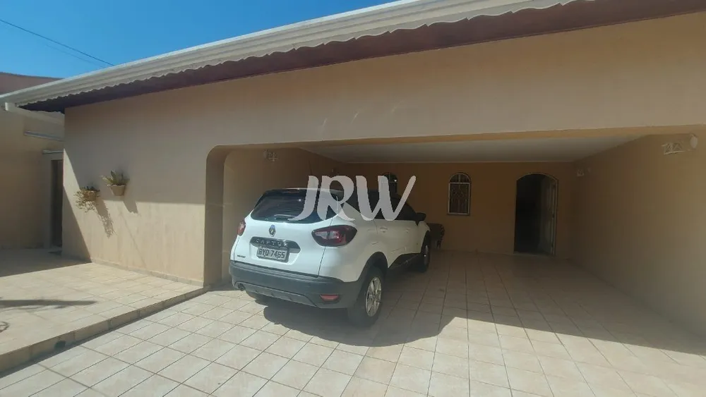 Casa, 3 quartos, 219 m² - Foto 3