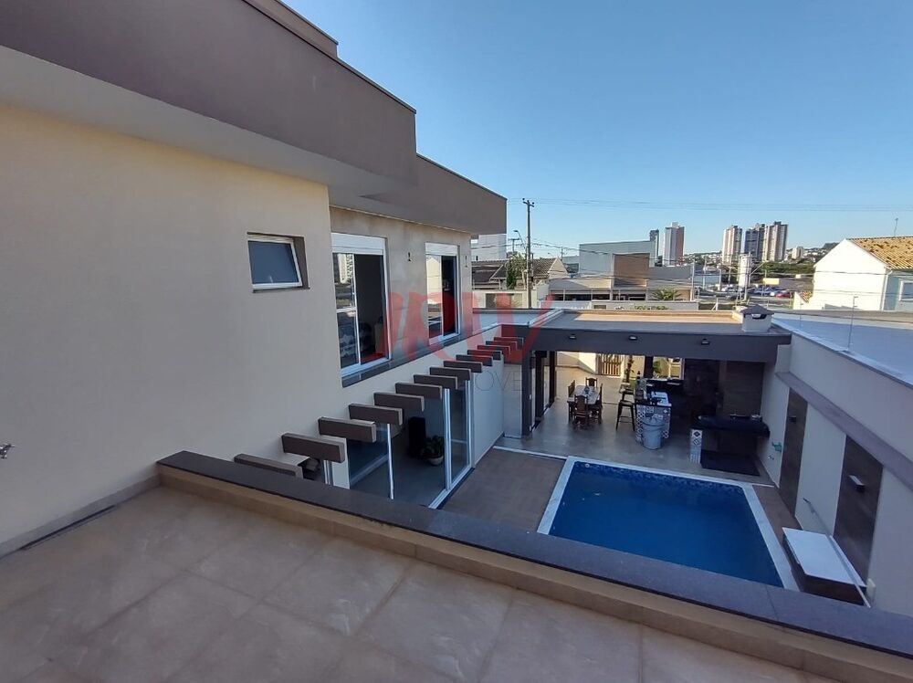 Sobrado à venda com 3 quartos, 300m² - Foto 4